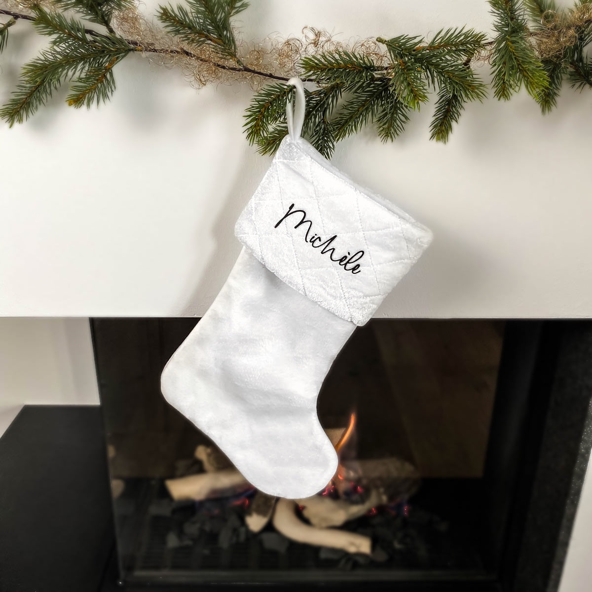 Weihnachtsstrumpf mit Namen Personalisiert Weiß/Weiß