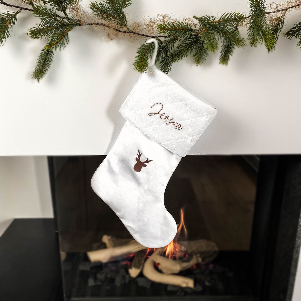 Weihnachtsstrumpf mit Namen Personalisiert Weiß/Weiß