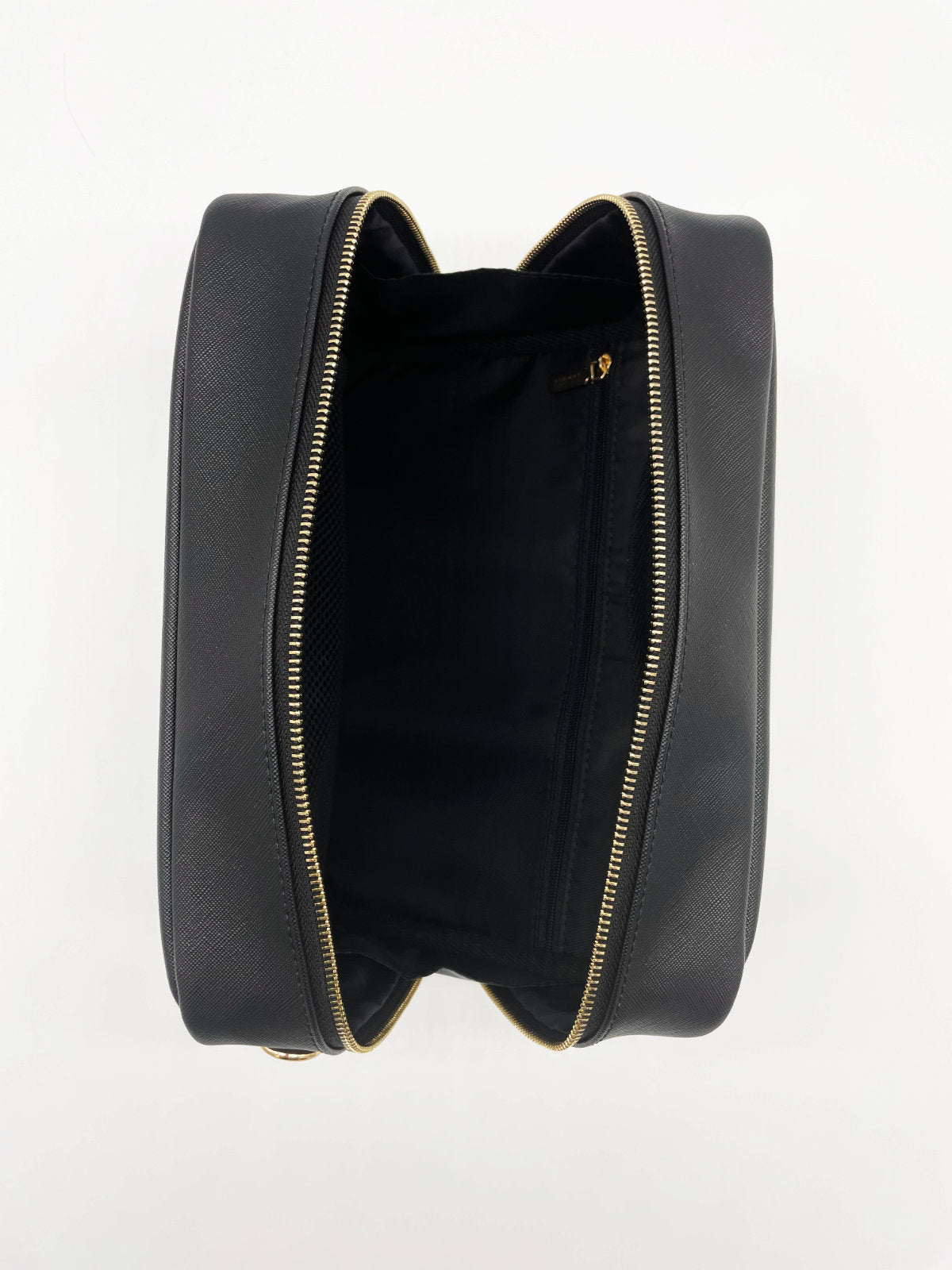 Vegane Wickeltasche mit Schnullertasche Innenfach mit Reißverschluss in Schwarz