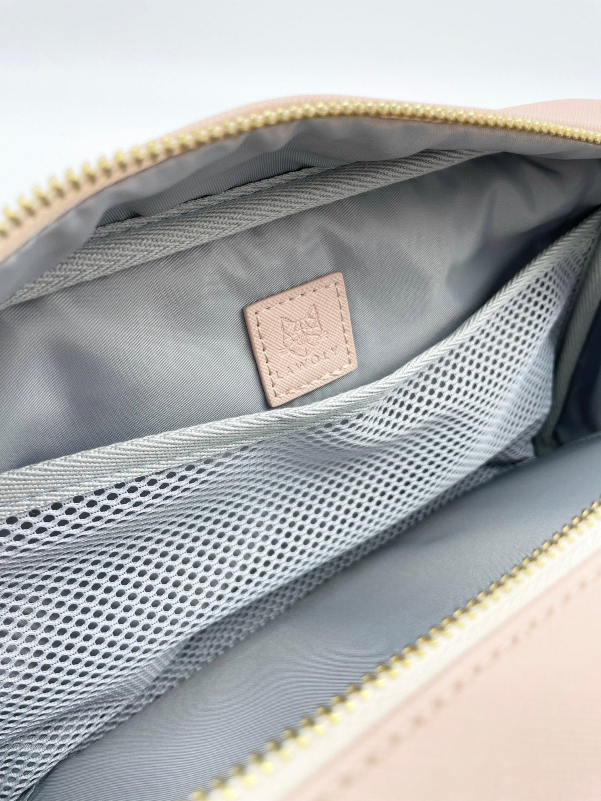 Vegane Wickeltasche Innennetz mit Logo in Rosé Blush