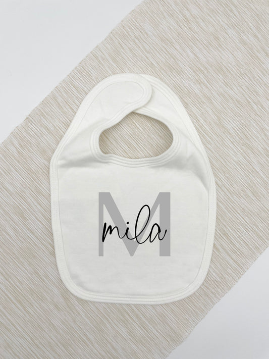 Baby Lätzchen "Initial mit Name"